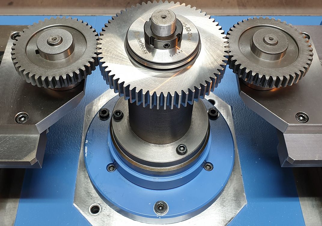 Spur/helical gears